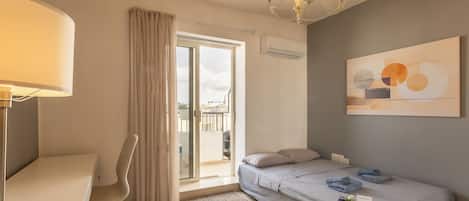 Familienapartment, Mehrere Schlafzimmer, 2 Bäder (Modern and comfortable apart Savoy)