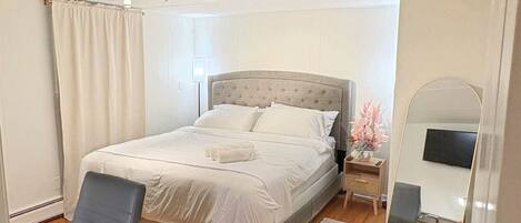 1 bedroom, iron/ironing board, WiFi, bed sheets