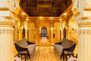 Televisión LED de 40 pulgadas con canales digitales