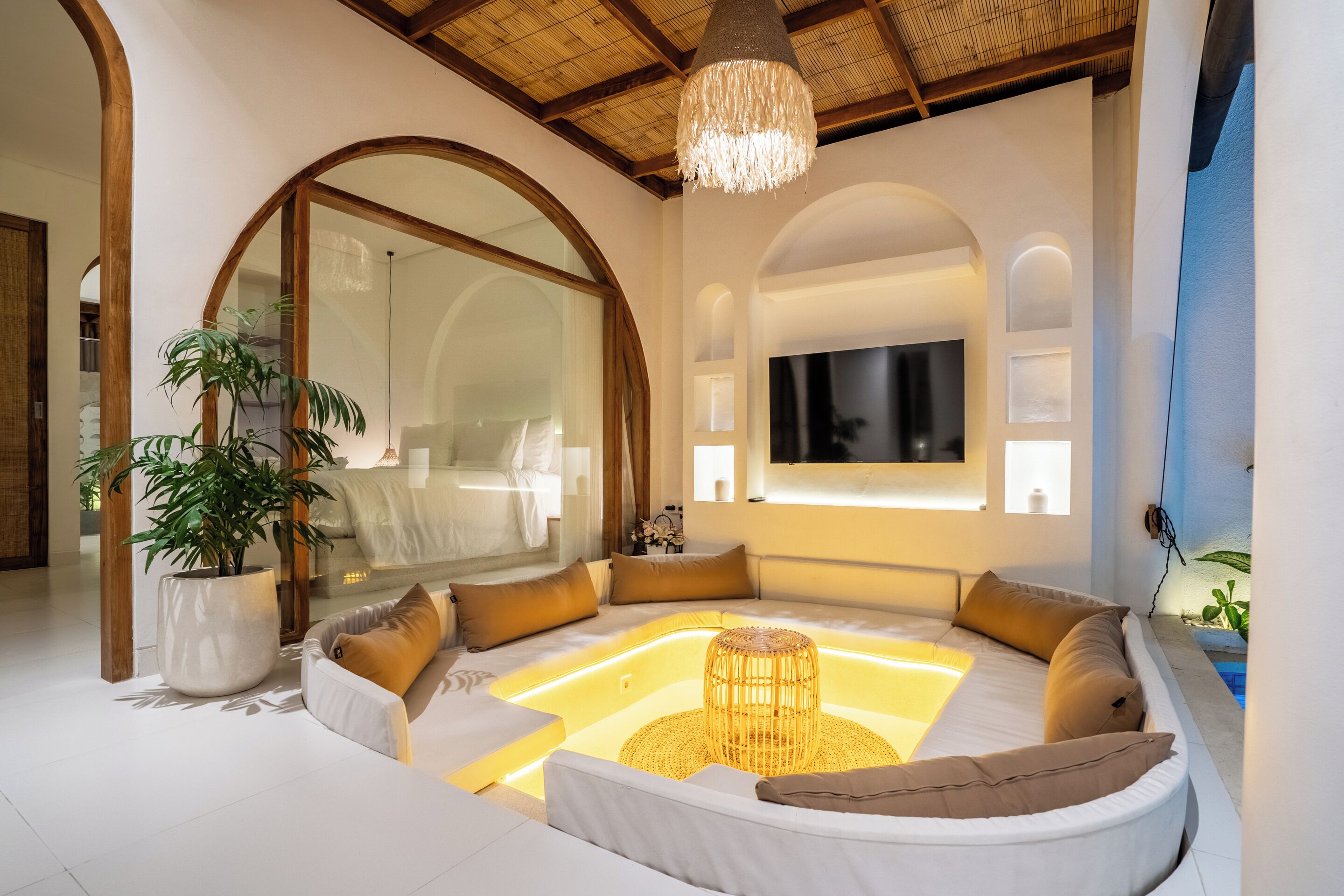 55-吋智慧型電視，提供數位頻道