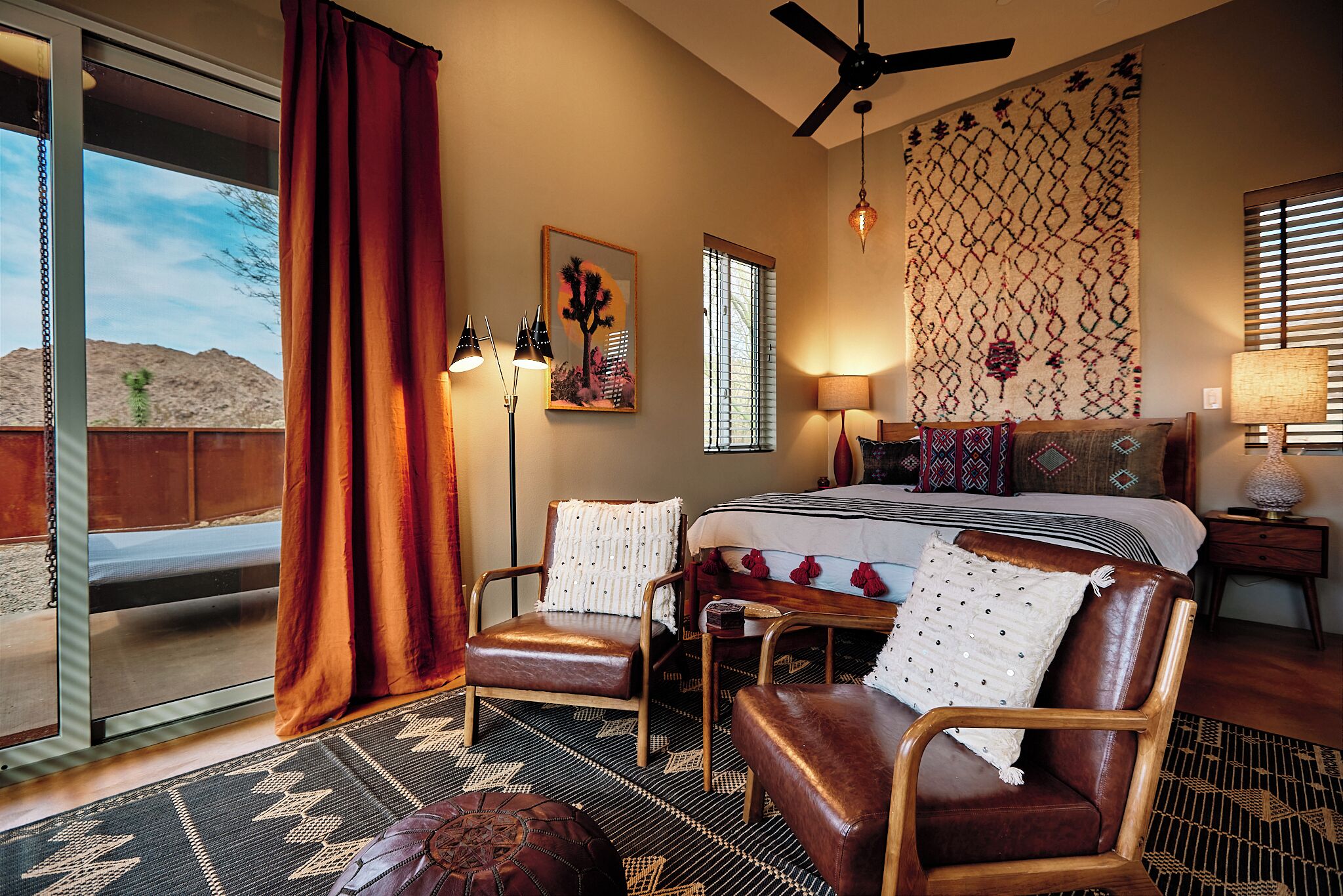 Luxury House, Mountain View, Mountainside | 2 bedrooms, Egyptian cotton sheets, premium bedding, down comforters