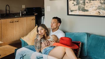 Luxury House, Mountain View, Mountainside | Living area | Flat-screen TV