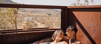 ศักดิ์สิทธิ์แซนด์ส - โลโบ ลูน่า