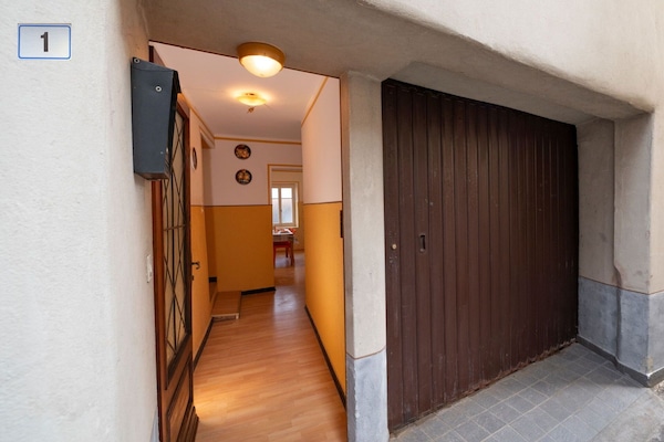 Eigentum, Gebäude, Tür, Holz, Flooring, Fussboden, Halle, Haus, Decke