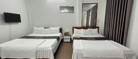 Chambre Quadruple | Wi-Fi gratuit