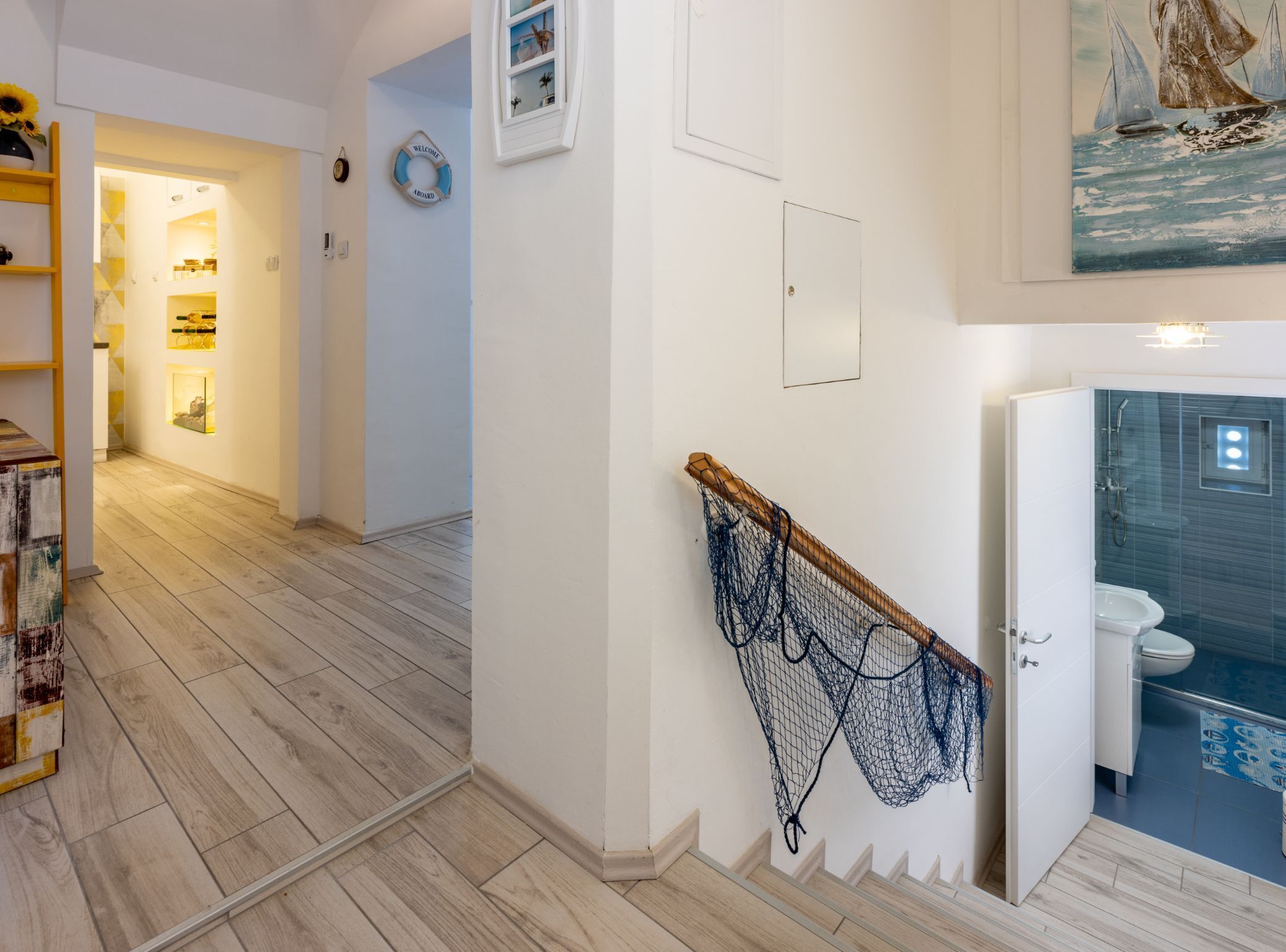 Apartment (One Bedroom Apartment with Terrace) | Staircase