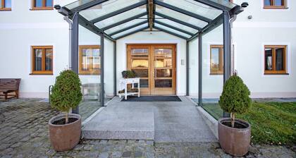 Einzimmerapartment 'Appartement 11' mit gemeinsamer Terrasse, gemeinsamem Garten und Wi-Fi