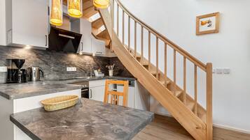 Kühlschrank, Ofen, Herdplatte, Geschirrspüler