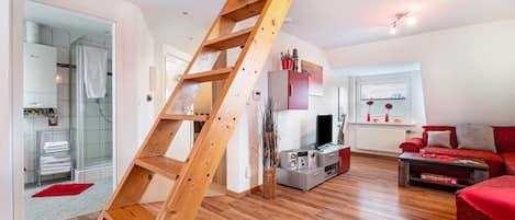 Télévision, chaîne hi-fi