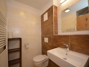 Shower - Panoramic 8-Guest Cottage in Neukirchen (Neukirchen am Großvenediger)