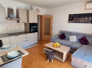 Apartment (One Bedroom Apartment with Balcony) | Living room