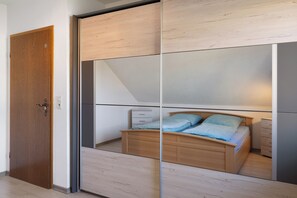 2 chambres, Wi-Fi gratuit, draps fournis