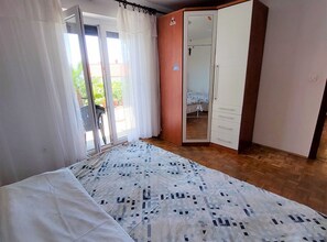 Apartment (One Bedroom Apartment with Terrace) | 1 bedroom, free WiFi