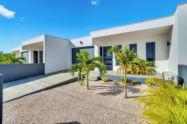 Terrace/patio - Four Villas private Magnesium Pool,Grill,Dive Rinse Tank,Garden,3min To Beach N3 (Belnem)