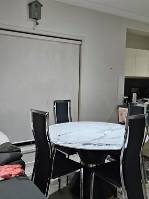 Ferienhaus, 3 Schlafzimmer, barrierefrei, Raucher | Esszimmer