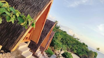 Vil·la, vistes al mar | 1 dormitori, escriptori, wifi gratuïta i roba de llit