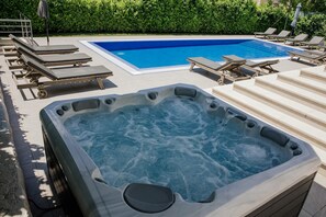 Pool - Villa in Imotski near Blue & Red Lakes (Imotski)