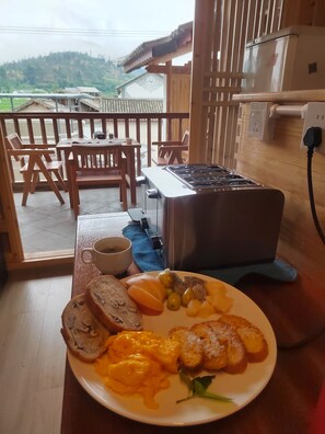 含每日歐陸早餐