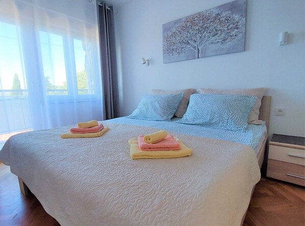1 bedroom, free WiFi - Sea View Crikvenica Apartment With Balcony and Free Wifi (Crikvenica)