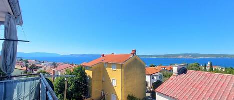 公寓 (One Bedroom Apartment) | 住宿场地