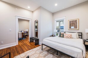 2 habitaciones, tabla de planchar con plancha y wifi 