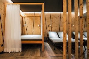 Steam room