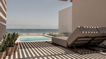 Deluxe Suite, Private Pool, Balcony | Terrace/patio