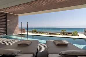 Executive Suite, Private Pool, Beachfront | View from room