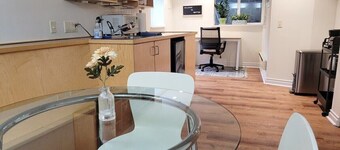 Charming 2-bedroom apartment with AC, WiFi in delightful Shenzhen