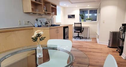 Charming 2-bedroom apartment with AC, WiFi in delightful Shenzhen