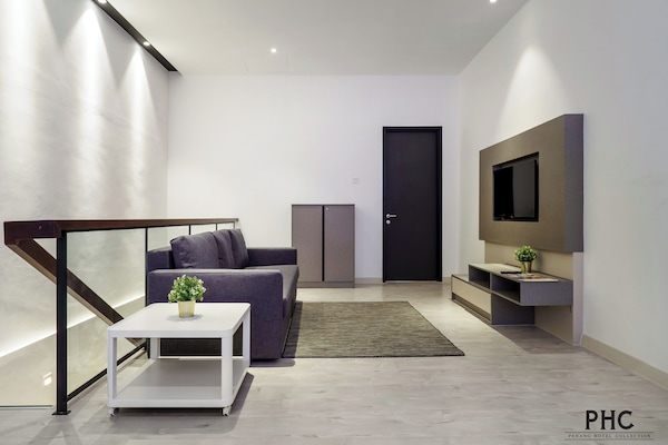 Televisión 40 pulgadas con canales de televisión vía satélite