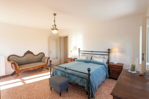 3 Schlafzimmer, Bügeleisen/Bügelbrett, WLAN, Bettwäsche