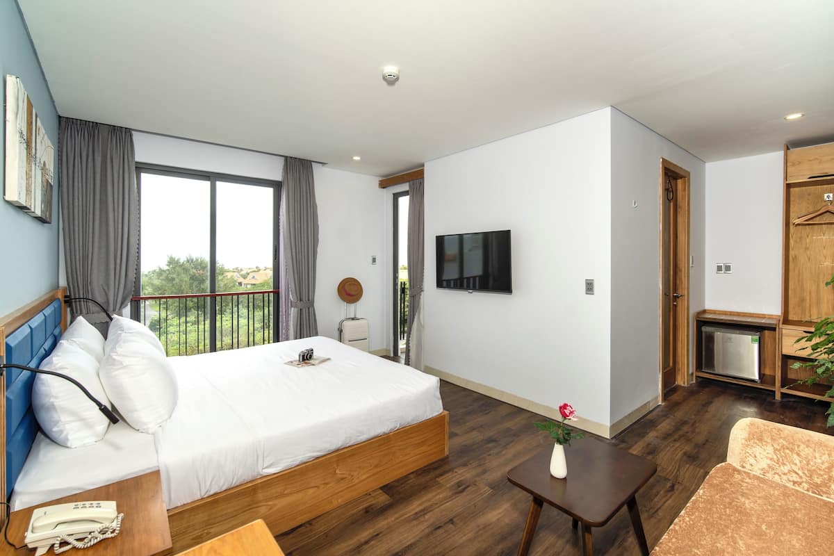 Quarto casal, para não fumantes, banheira | Wi-Fi de cortesia, roupa de cama