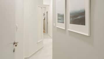 3 habitaciones, decoraciĂłn personalizada y muebles diferentes