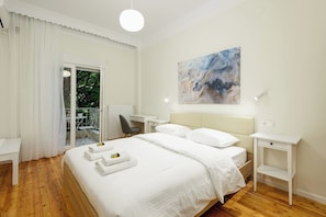 Premium Apartment, 3 Bedrooms, Balcony, Park View | 3 bedrooms, individually decorated, individually furnished - Trentatre, Nilie Hospitality MGMT (Thessaloniki)