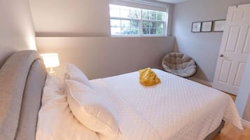 3 slaapkamers, een bureau, een strijkplank/strijkijzer, gratis wifi