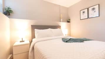 3 habitaciones, escritorio, tabla de planchar con plancha y wifi gratis