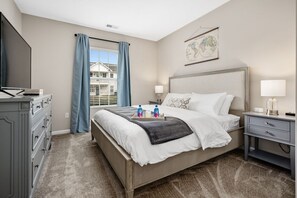 2 bedrooms, desk, iron/ironing board, free WiFi