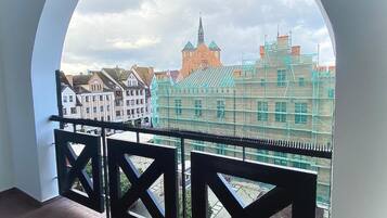 Apartment, 3 Bedrooms, Balcony | Balcony