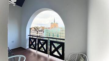 Apartment, 3 Bedrooms, Balcony | Balcony