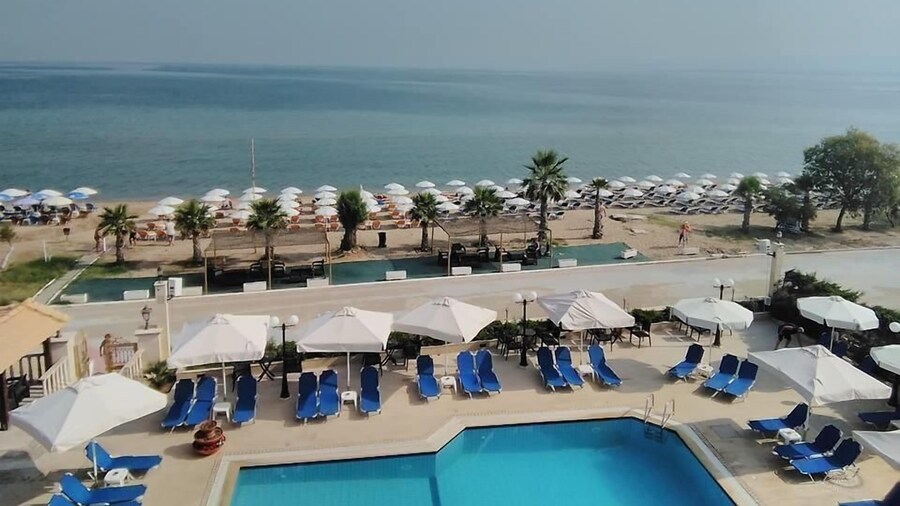 EONA BEACH RESORT by Greek Pride