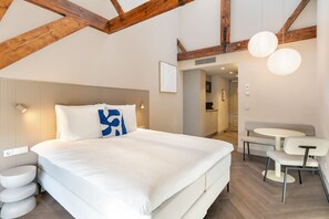 Habitación estándar doble | Caja fuerte, tabla de planchar con plancha, wifi gratis