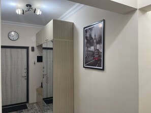 Hallway - Chaqar 50 (Tashkent)