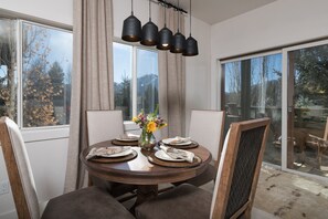 Dining - Condo with Fireplace and Mountain Views! Close to Sun Valley Village! (Sun Valley)
