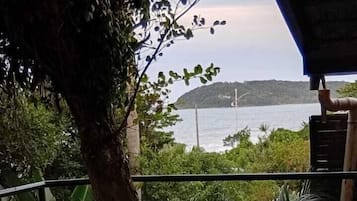 Cabana família | Área de estar | TV LED 30 polegadas com canais a cabo