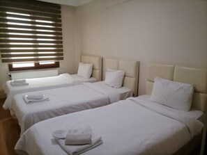 Superior Room, City View | Desk, free WiFi