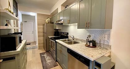 Central and Comfy Loft