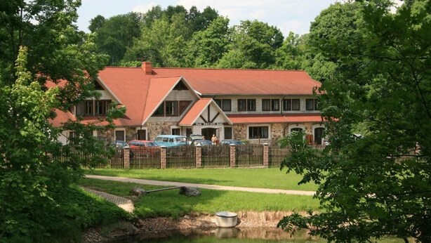 Unclassified image, 1 of 9, button - Park Hotel Brūzis (Smiltene)