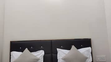 Deluxe Double Room, Balcony, City View