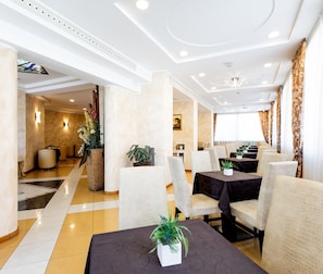 Daily buffet breakfast for a fee - Hotel Palm Beach (Rimini)